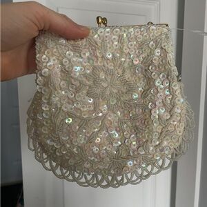 Vintage Kiss Lock Iridescent Sequin Beaded Clutch Purse Bag.